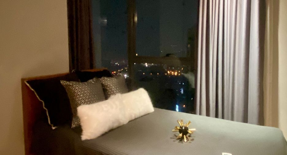 Wohnung zur Miete mit 2 Zimmer in Khlong Toei, Bangkok