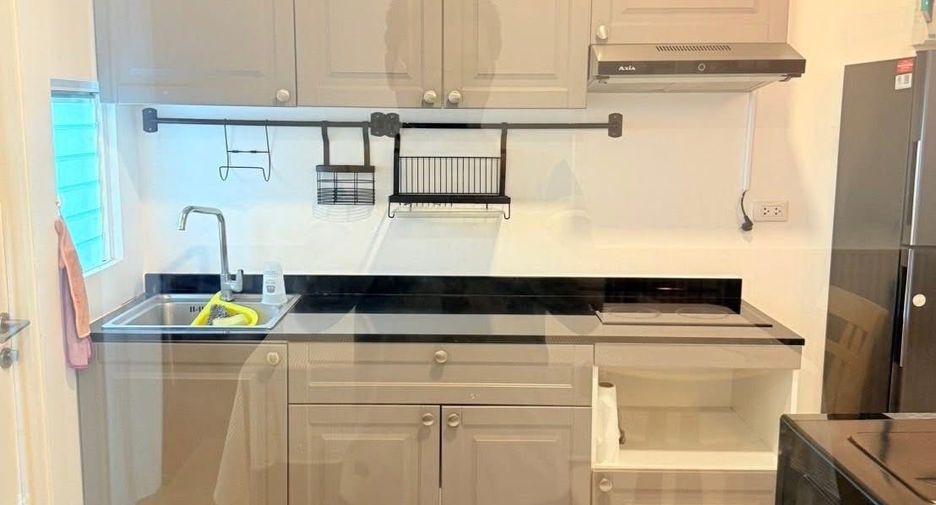 For rent 3 bedrooms house in Bang Phli, Samut Prakan