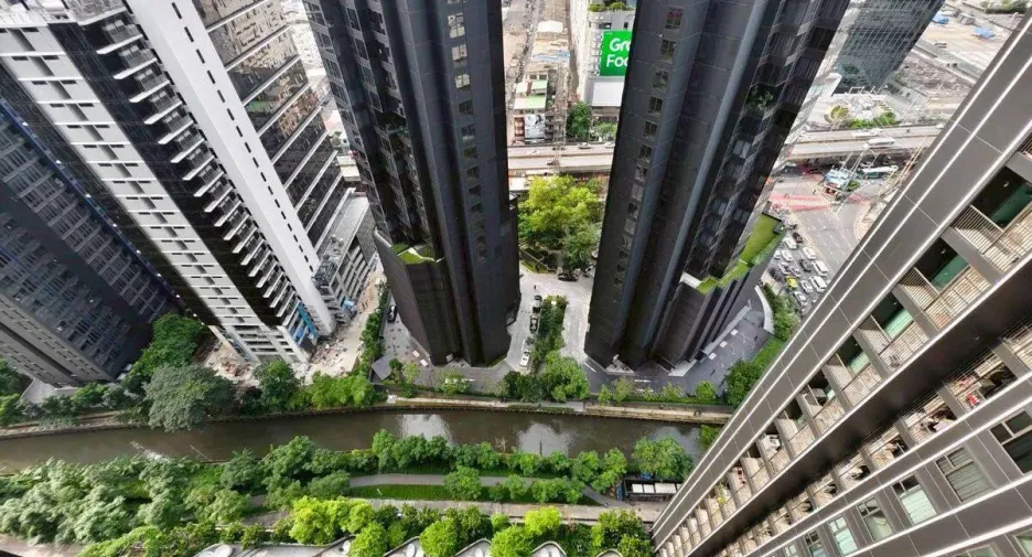 For rent 1 Beds condo in Huai Khwang, Bangkok