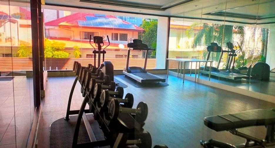For rent 2 bedrooms condo in Khlong Toei, Bangkok