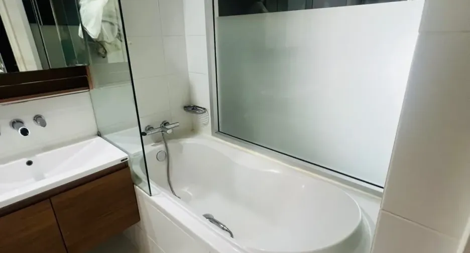 Condo en alquiler de 1 habitaciones en Khlong Toei, Bangkok