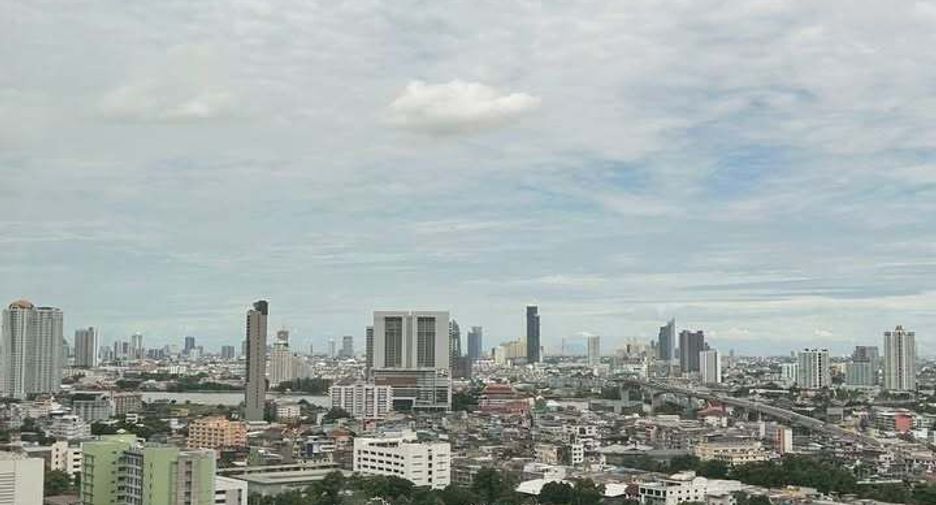For rent 1 bed condo in Thon Buri, Bangkok