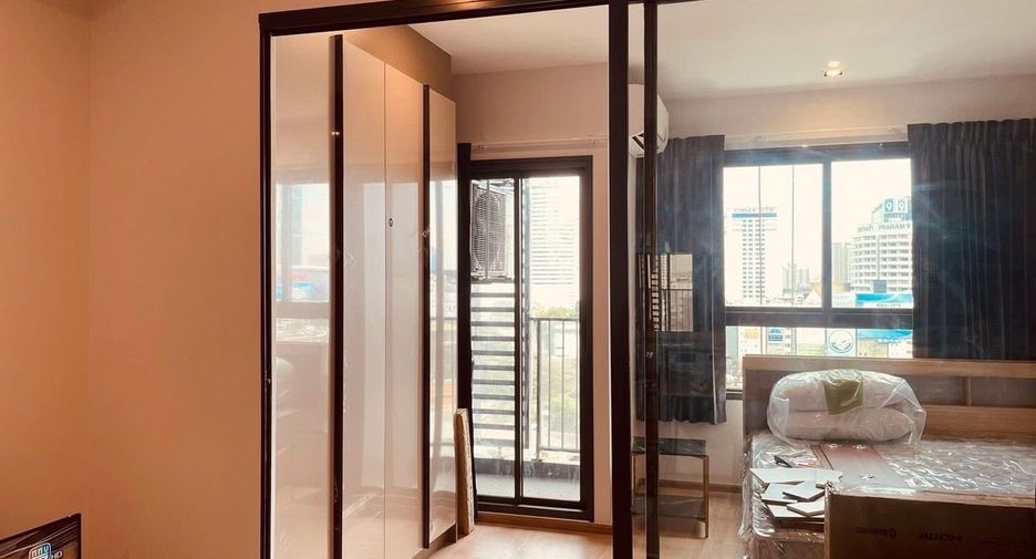 For rent 1 Beds condo in Huai Khwang, Bangkok