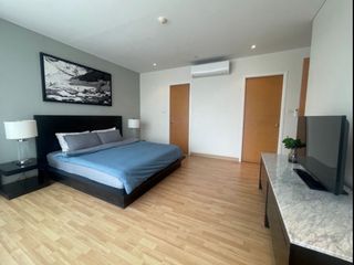 Condo en alquiler de 2 habitaciones en Khlong Toei, Bangkok