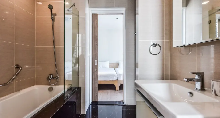 Wohnung zur Miete mit 2 Zimmer in Khlong Toei, Bangkok