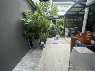 Casa en alquiler de 4 habitaciones en Bang Kapi, Bangkok