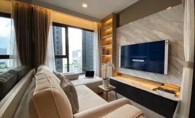For rent 1 bed condo in Huai Khwang, Bangkok