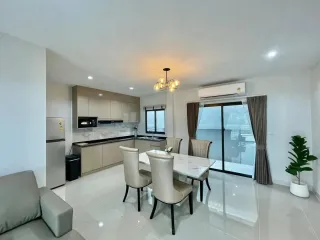 出租 3 卧室 独立屋 在 Bang Phli, Samut Prakan