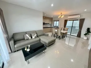出租 3 卧室 独立屋 在 Bang Phli, Samut Prakan