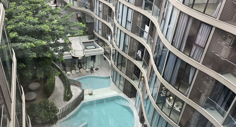 Wohnung zur Miete mit 2 Zimmer in Khlong Toei, Bangkok