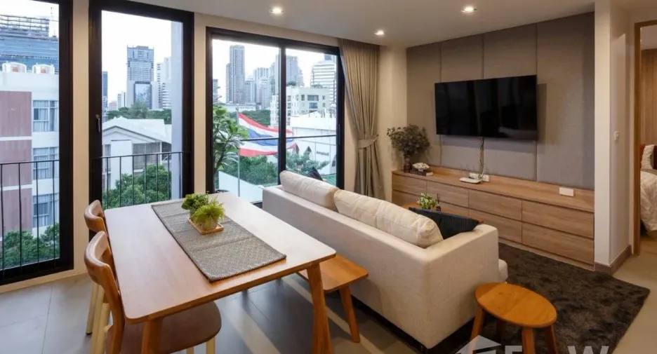 For rent 1 bed apartment in Pathum Wan, Bangkok