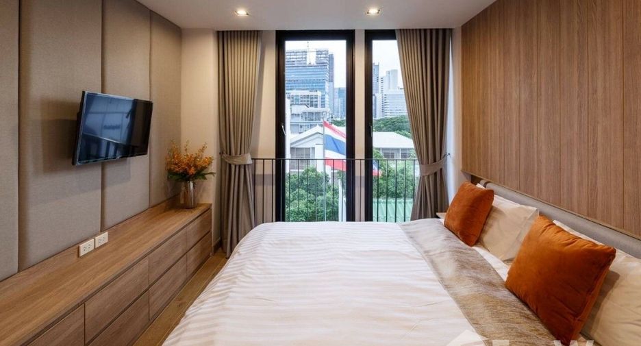 For rent 1 bed apartment in Pathum Wan, Bangkok