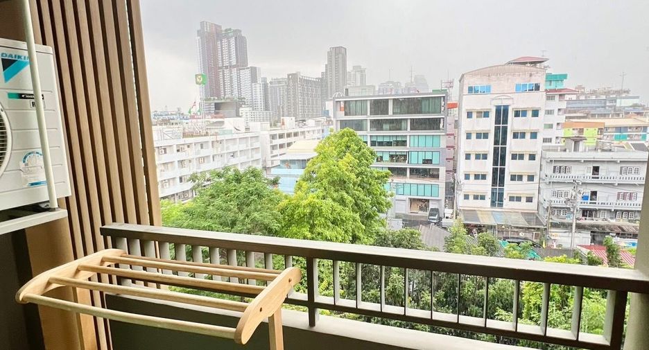 出租 1 卧室 公寓 在 Huai Khwang, 曼谷