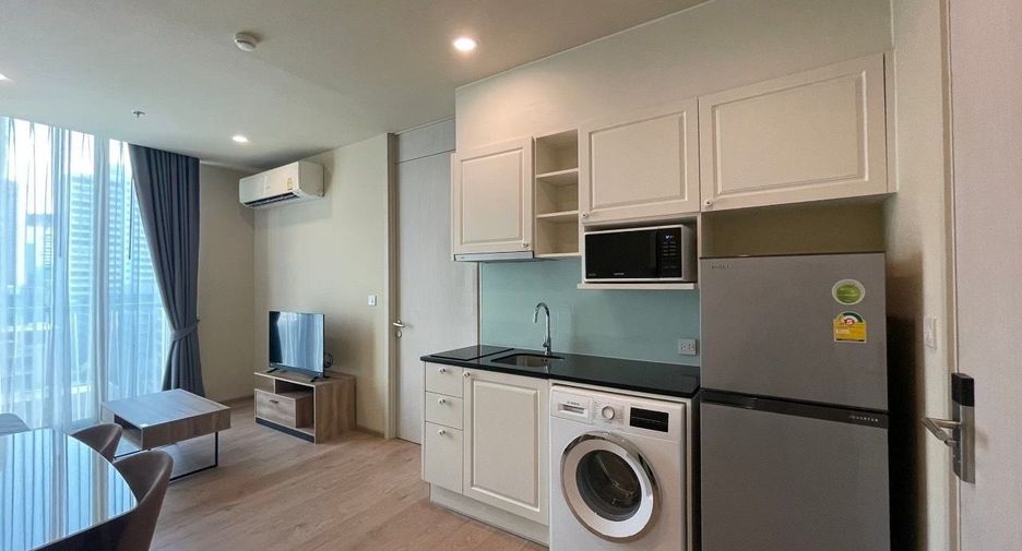 For rent 1 bed condo in Watthana, Bangkok