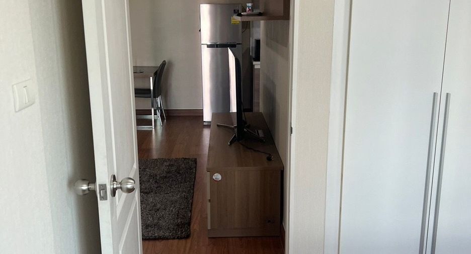 For rent 1 bed condo in Huai Khwang, Bangkok