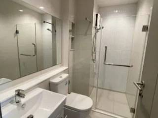 À louer 1 chambre condo à Huai Khwang, Bangkok