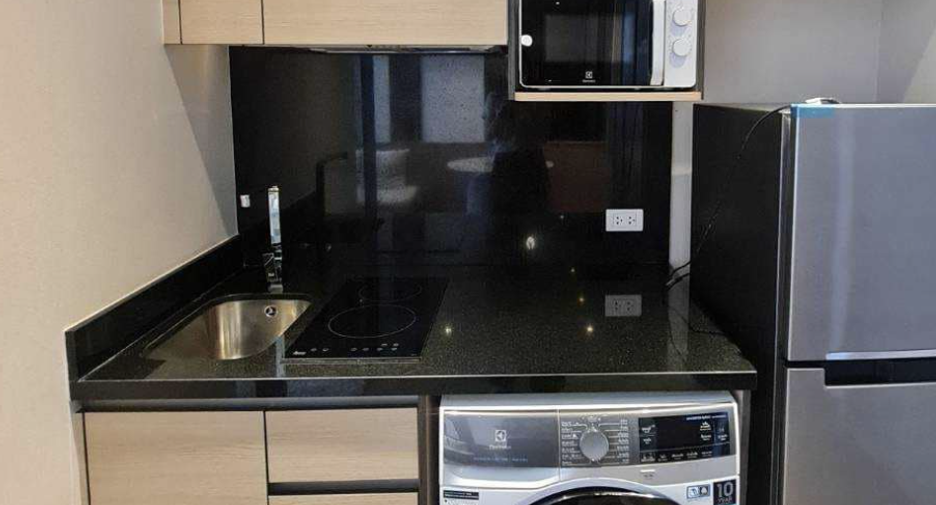 For rent 1 bed condo in Khlong Toei, Bangkok