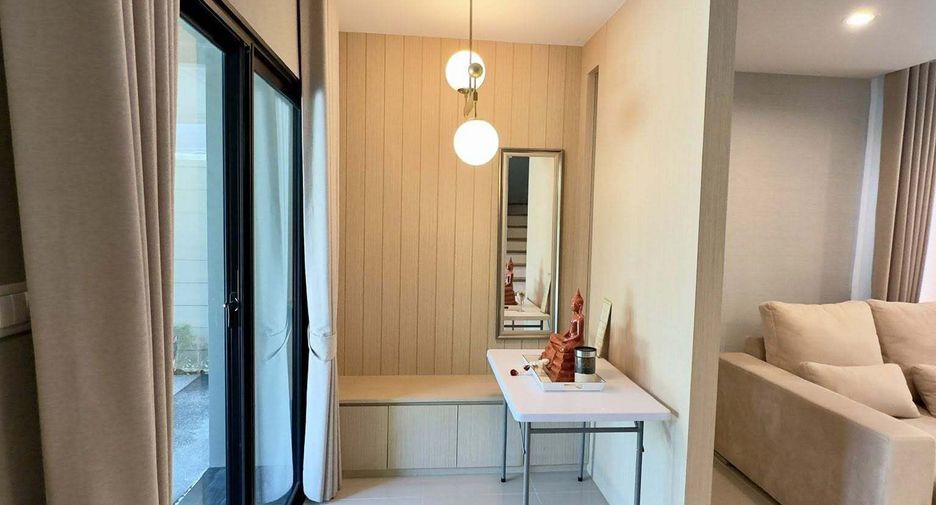 For rent 4 bedrooms house in Bang Phli, Samut Prakan