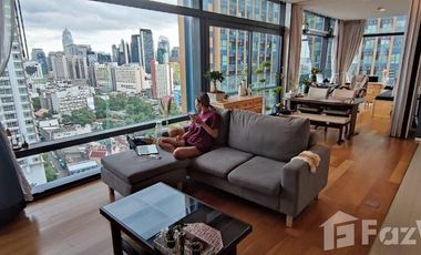 À louer 2 chambres condo à Watthana, Bangkok