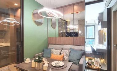 Wohnung zur Miete mit 2 Zimmer in Huai Khwang, Bangkok