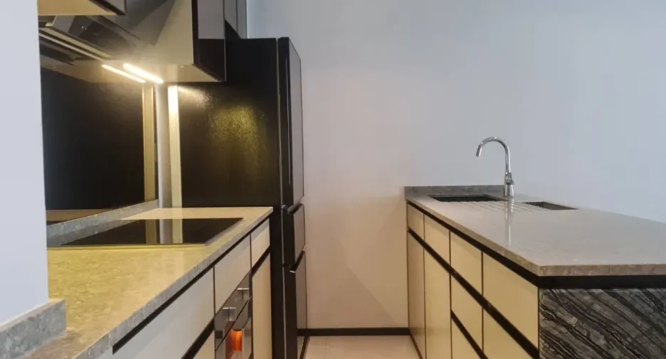Condo en alquiler de 2 habitaciones en Watthana, Bangkok