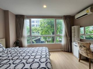 For rent 2 bedrooms condo in Phra Khanong, Bangkok