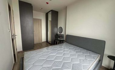 Wohnung zur Miete mit 1 Zimmer in Huai Khwang, Bangkok