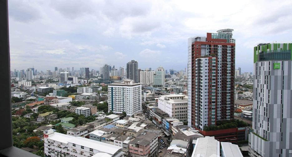 Condo en alquiler de 1 habitaciones en Khlong Toei, Bangkok