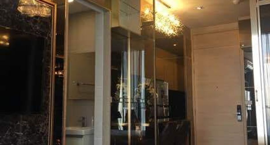 For rent 1 bed condo in Khlong Toei, Bangkok