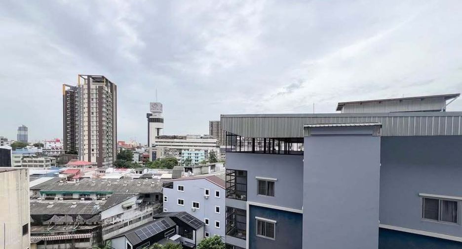 Wohnung zur Miete mit 1 Zimmer in Bang Phlat, Bangkok