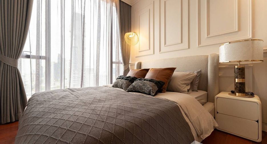 For rent 2 bedrooms condo in Watthana, Bangkok