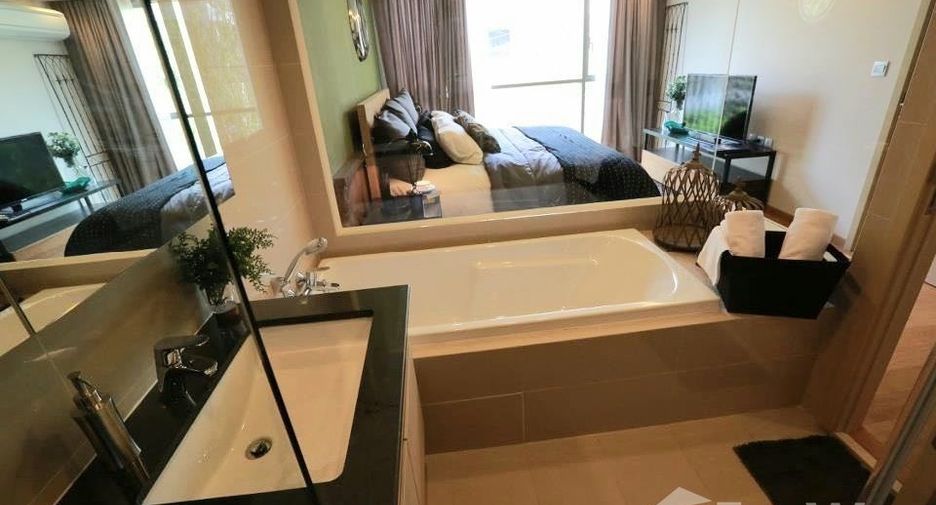 Condo en alquiler de 1 habitaciones en Watthana, Bangkok
