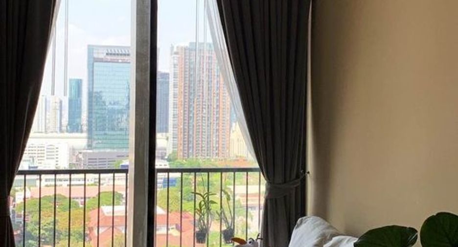 For rent 1 bed condo in Watthana, Bangkok