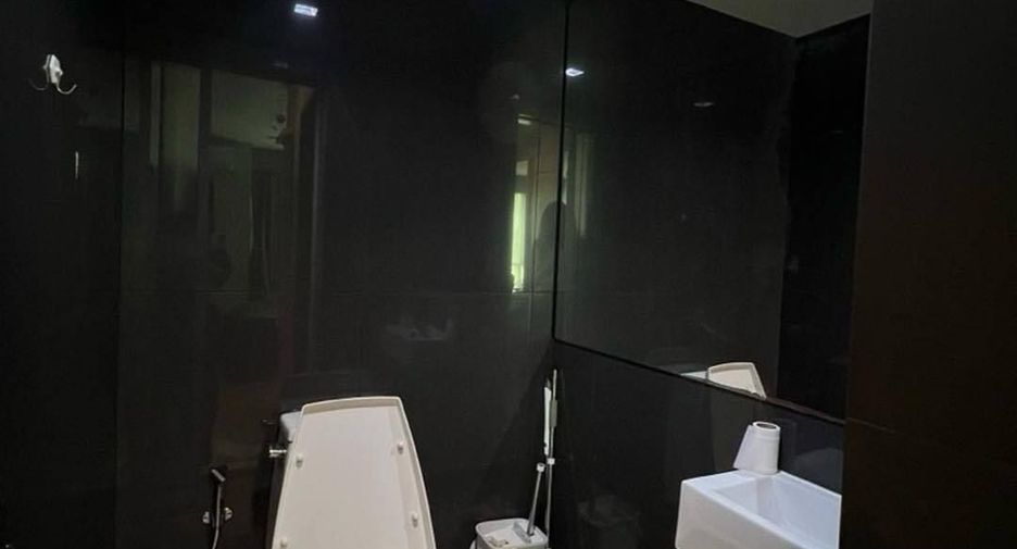 For rent 1 bed condo in Sathon, Bangkok