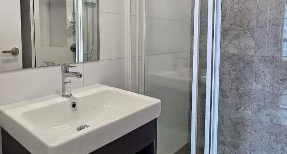 Condo en alquiler de 1 habitaciones en Suan Luang, Bangkok