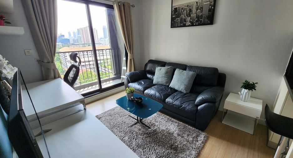 For rent 1 bed condo in Sathon, Bangkok