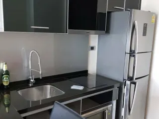 Wohnung zur Miete mit 1 Zimmer in Khlong Toei, Bangkok