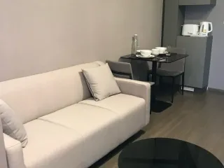 出租 1 卧室 公寓 在 Phra Khanong, 曼谷