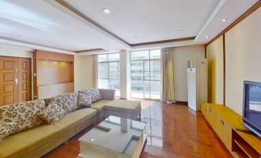 À louer 3 chambres condo à Khlong Toei, Bangkok