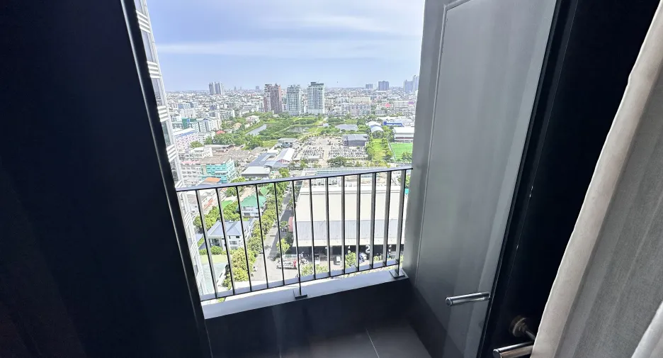 Wohnung zur Miete mit 1 Zimmer in Bang Na, Bangkok