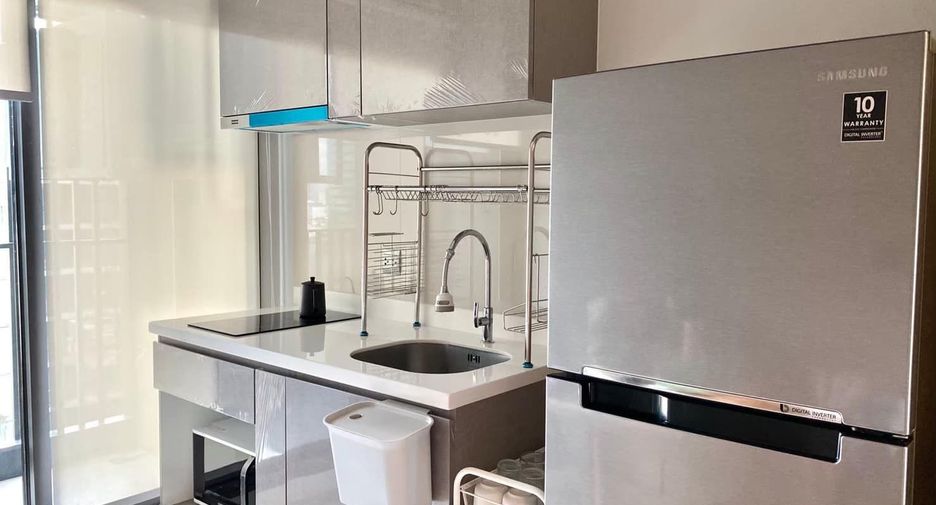 For rent 1 bed condo in Huai Khwang, Bangkok