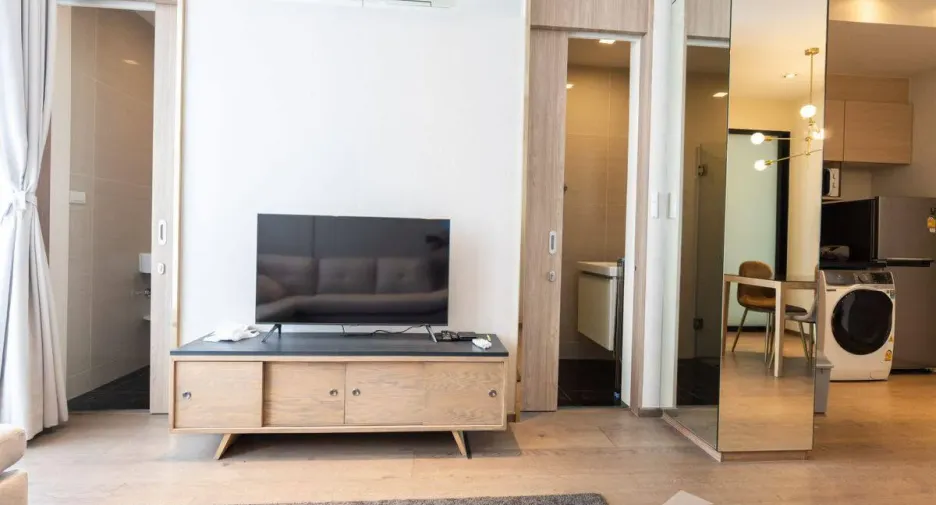 For rent 1 bed condo in Khlong Toei, Bangkok