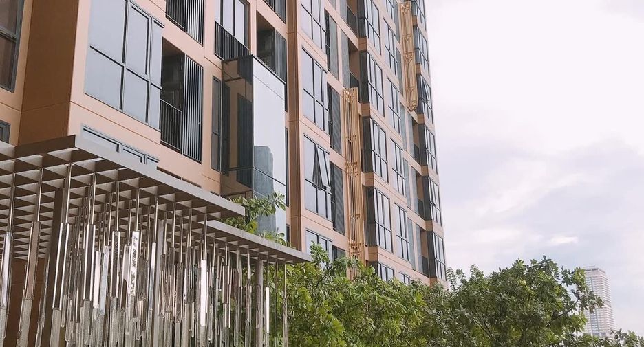 For rent 1 bed condo in Khlong Toei, Bangkok