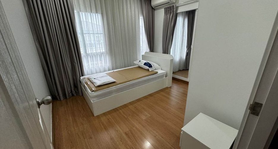 For rent 3 bedrooms house in Suan Luang, Bangkok