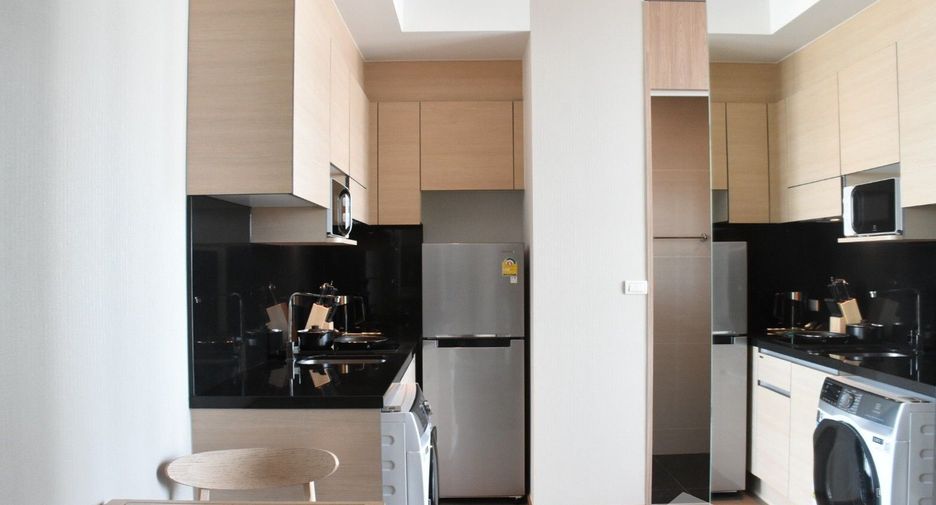 For rent studio condo in Khlong Toei, Bangkok