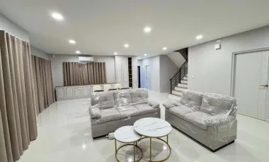 For rent 4 bedrooms house in Bang Phli, Samut Prakan