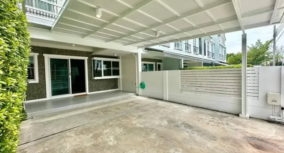 For rent 3 bedrooms house in Bang Phli, Samut Prakan