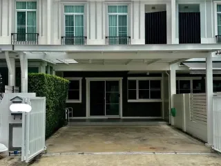 出租 3 卧室 独立屋 在 Bang Phli, Samut Prakan