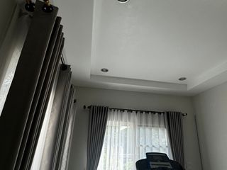 À louer 3 chambres maison à Mueang Samut Prakan, Samut Prakan