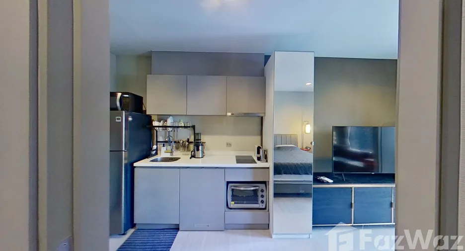 For rent studio condo in Huai Khwang, Bangkok